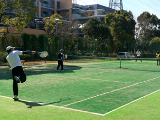 テニスクラブ練習風景